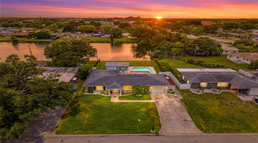 Kenneth City, Florida 33709, 2 Bedroom Bedrooms, ,2 Bathroombathrooms,Residential,For Sale,60Th,0,Mfrtb8524435