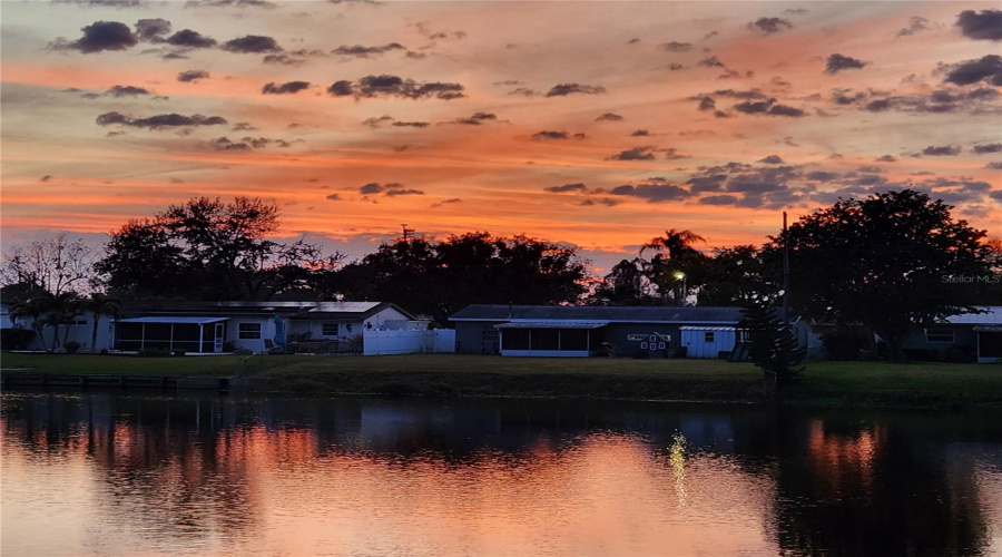 Kenneth City, Florida 33709, 2 Bedroom Bedrooms, ,2 Bathroombathrooms,Residential,For Sale,60Th,0,Mfrtb8524435
