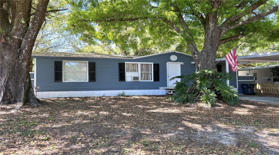 Thonotosassa, Florida 33592, 2 Bedroom Bedrooms, ,2 Bathroombathrooms,Residential,For Sale,Bay Hills,0,Mfrtb8489693