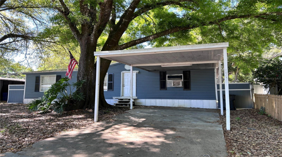 Thonotosassa, Florida 33592, 2 Bedroom Bedrooms, ,2 Bathroombathrooms,Residential,For Sale,Bay Hills,0,Mfrtb8489693