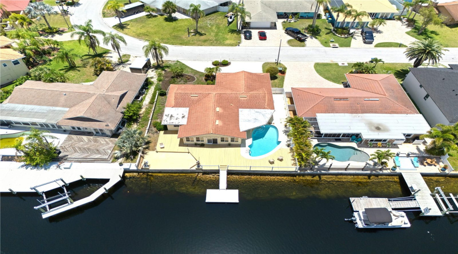 77 Ft Of Waterfront - Deep Water Cannel - Saliboat Acess