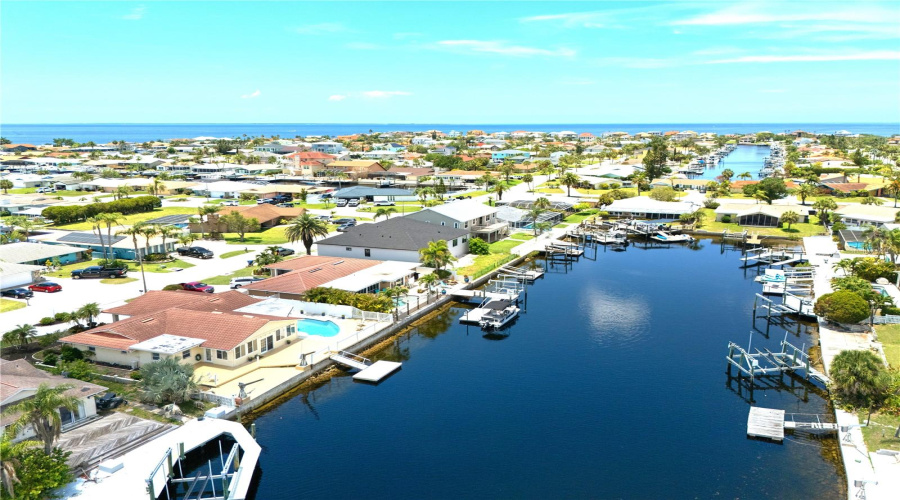 New Port Richey, Florida 34652, 3 Bedroom Bedrooms, ,2 Bathroombathrooms,Residential,For Sale,Seaway,0,Mfrw7886065