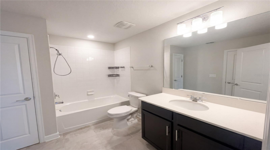 Winter Garden, Florida 34787, 3 Bedroom Bedrooms, ,2 Bathroombathrooms,Residential,For Sale,Silver Surfer,0,Mfro6406656
