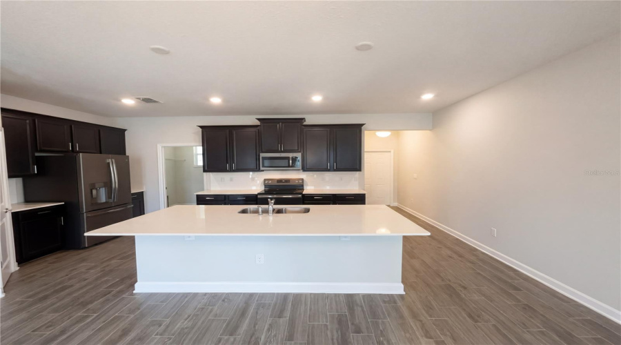 Winter Garden, Florida 34787, 3 Bedroom Bedrooms, ,2 Bathroombathrooms,Residential,For Sale,Silver Surfer,0,Mfro6406656