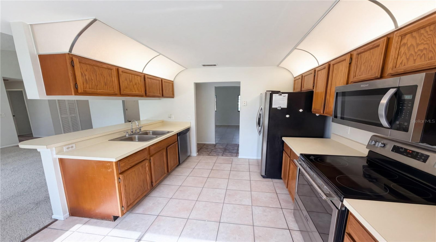 Orlando, Florida 32833, 3 Bedroom Bedrooms, ,2 Bathroombathrooms,Residential,For Sale,Alabaster,0,Mfro6408100