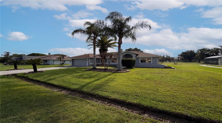 Orlando, Florida 32833, 3 Bedroom Bedrooms, ,2 Bathroombathrooms,Residential,For Sale,Alabaster,0,Mfro6408100