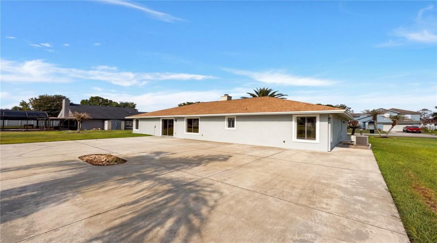 Orlando, Florida 32833, 3 Bedroom Bedrooms, ,2 Bathroombathrooms,Residential,For Sale,Alabaster,0,Mfro6408100