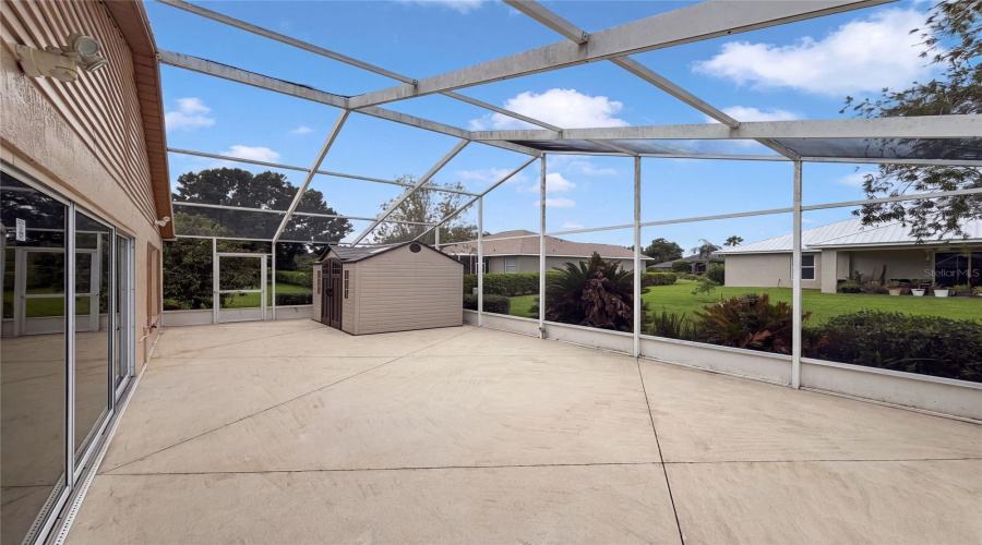 Sebring, Florida 33872, 2 Bedroom Bedrooms, ,2 Bathroombathrooms,Residential,For Sale,Ponce De Leon,0,Mfro6429165