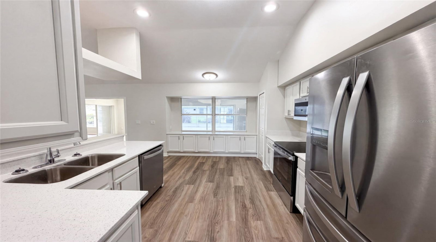 Sebring, Florida 33872, 2 Bedroom Bedrooms, ,2 Bathroombathrooms,Residential,For Sale,Ponce De Leon,0,Mfro6429165