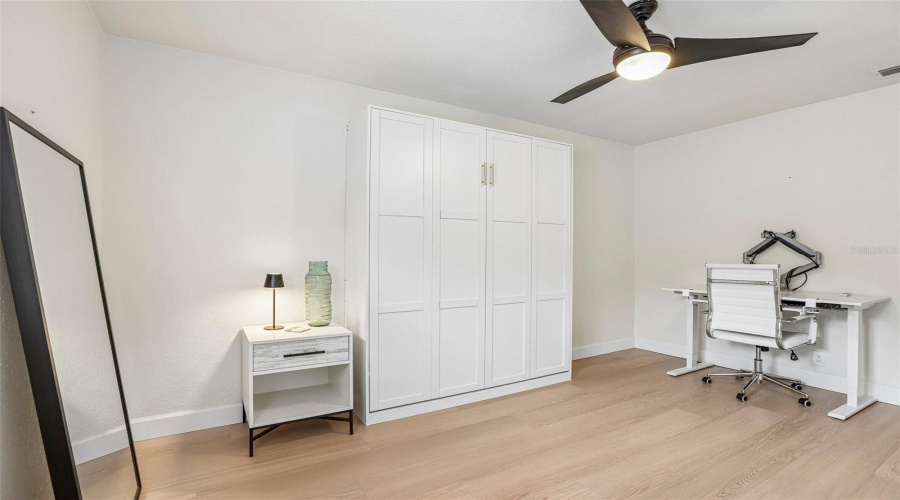 Tampa, Florida 33611, 4 Bedroom Bedrooms, ,2 Bathroombathrooms,Residential,For Sale,Paul,0,Mfrtb8533476