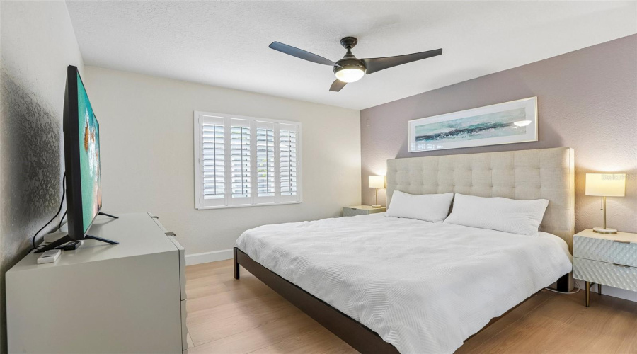 Tampa, Florida 33611, 4 Bedroom Bedrooms, ,2 Bathroombathrooms,Residential,For Sale,Paul,0,Mfrtb8533476
