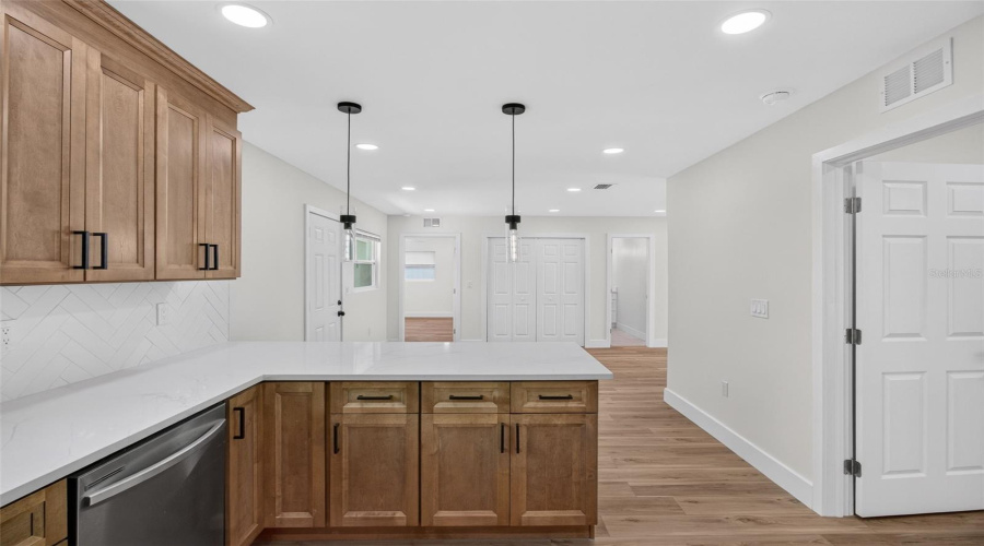 Largo, Florida 33771, 3 Bedroom Bedrooms, ,2 Bathroombathrooms,Residential,For Sale,Melody,0,Mfrtb8529089