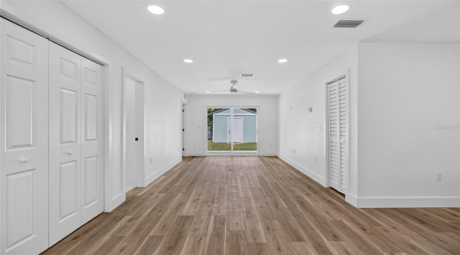 Largo, Florida 33771, 3 Bedroom Bedrooms, ,2 Bathroombathrooms,Residential,For Sale,Melody,0,Mfrtb8529089