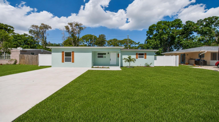 Largo, Florida 33771, 3 Bedroom Bedrooms, ,2 Bathroombathrooms,Residential,For Sale,Melody,0,Mfrtb8529089