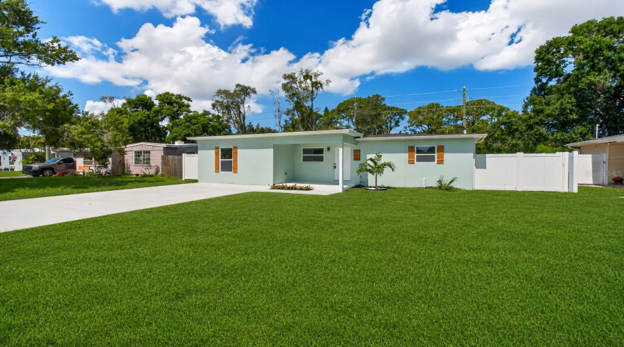 Largo, Florida 33771, 3 Bedroom Bedrooms, ,2 Bathroombathrooms,Residential,For Sale,Melody,0,Mfrtb8529089