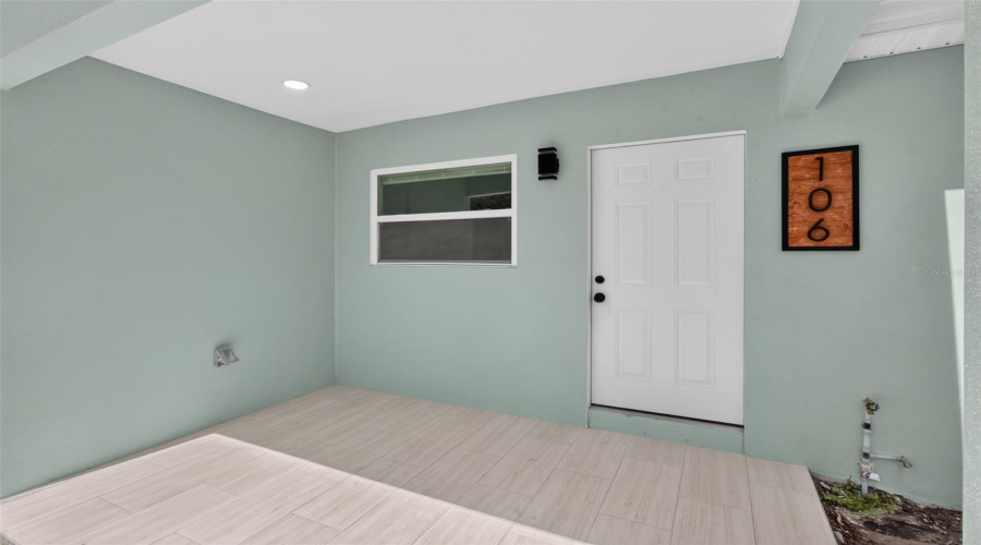 Largo, Florida 33771, 3 Bedroom Bedrooms, ,2 Bathroombathrooms,Residential,For Sale,Melody,0,Mfrtb8529089