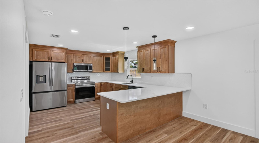 Largo, Florida 33771, 3 Bedroom Bedrooms, ,2 Bathroombathrooms,Residential,For Sale,Melody,0,Mfrtb8529089
