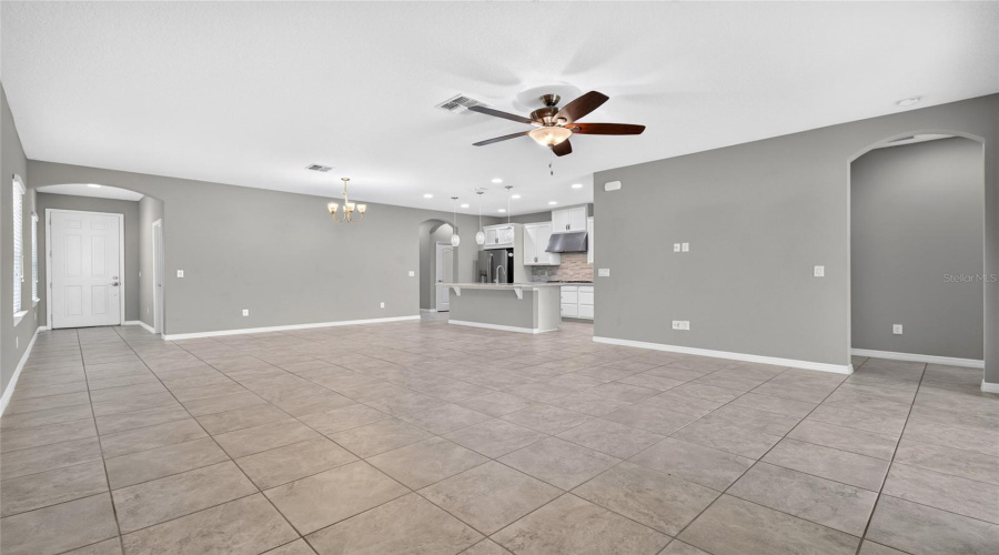 Clermont, Florida 34715, 3 Bedroom Bedrooms, ,2 Bathroombathrooms,Residential,For Sale,Frazeek,0,Mfro6422732