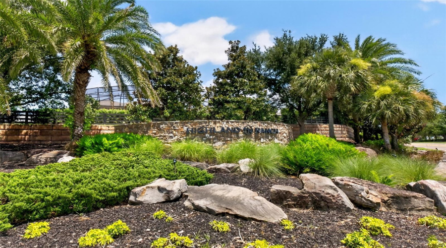 Clermont, Florida 34715, 3 Bedroom Bedrooms, ,2 Bathroombathrooms,Residential,For Sale,Frazeek,0,Mfro6422732
