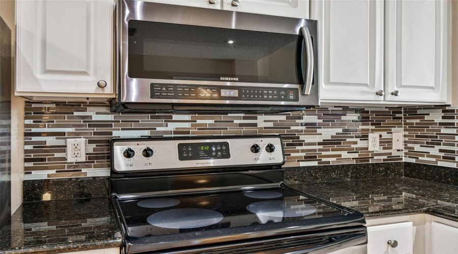 Madeira Beach, Florida 33708, 2 Bedroom Bedrooms, ,1 Bathroombathrooms,Residential,For Sale,Gulf,0,Mfrtb8542554