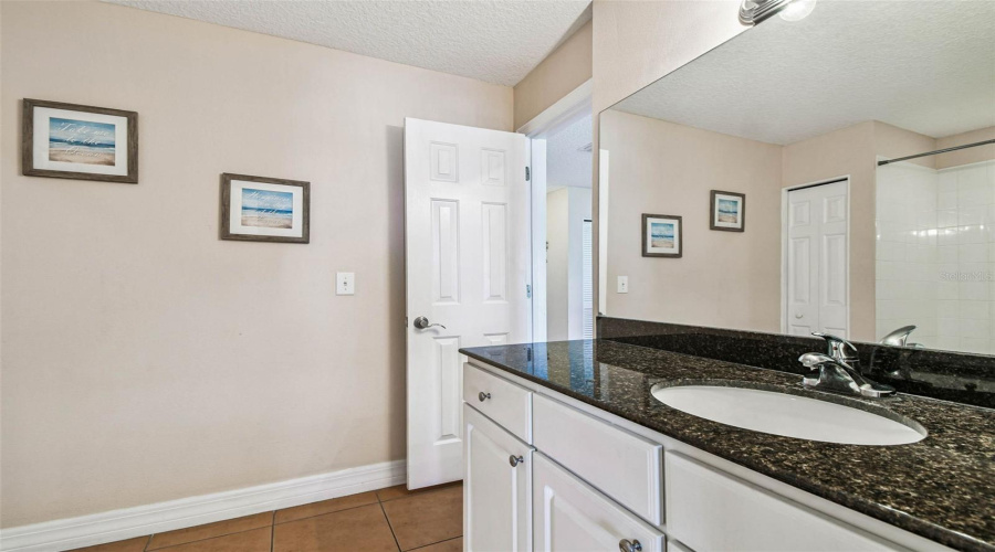 Madeira Beach, Florida 33708, 2 Bedroom Bedrooms, ,1 Bathroombathrooms,Residential,For Sale,Gulf,0,Mfrtb8542554