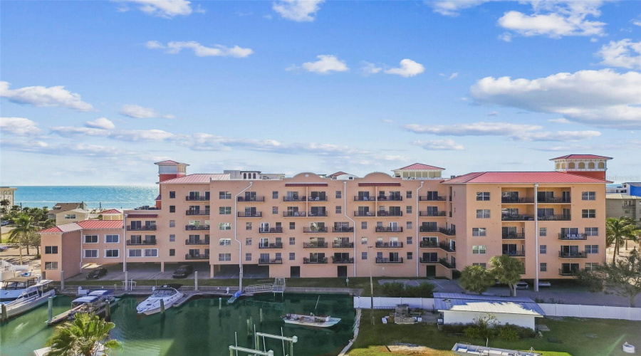 Madeira Beach, Florida 33708, 2 Bedroom Bedrooms, ,1 Bathroombathrooms,Residential,For Sale,Gulf,0,Mfrtb8542554