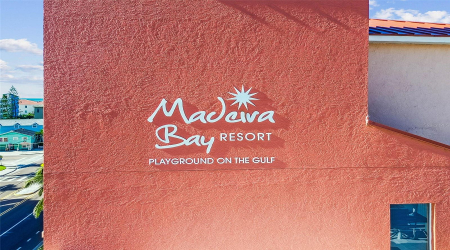 Madeira Beach, Florida 33708, 2 Bedroom Bedrooms, ,1 Bathroombathrooms,Residential,For Sale,Gulf,0,Mfrtb8542554