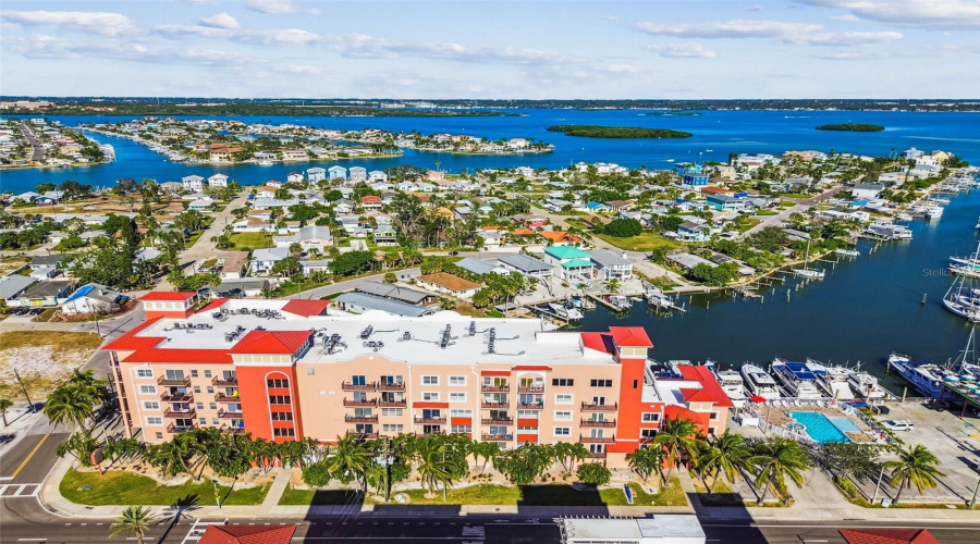Madeira Beach, Florida 33708, 2 Bedroom Bedrooms, ,1 Bathroombathrooms,Residential,For Sale,Gulf,0,Mfrtb8542554