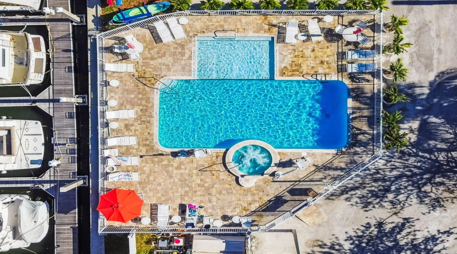 Madeira Beach, Florida 33708, 2 Bedroom Bedrooms, ,1 Bathroombathrooms,Residential,For Sale,Gulf,0,Mfrtb8542554