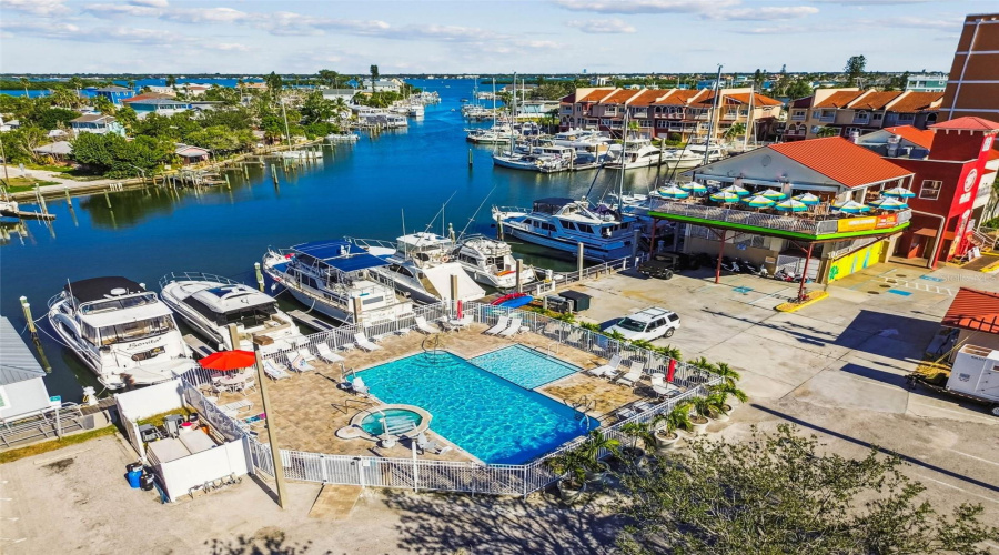 Madeira Beach, Florida 33708, 2 Bedroom Bedrooms, ,1 Bathroombathrooms,Residential,For Sale,Gulf,0,Mfrtb8542554