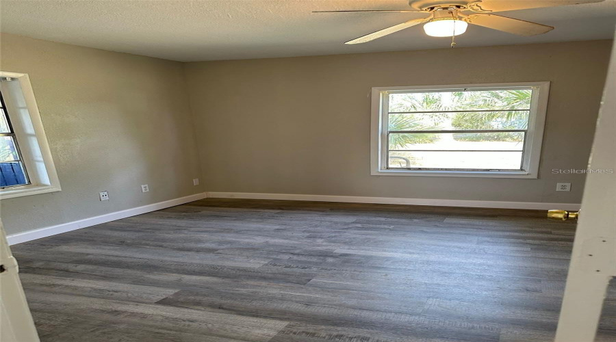 Sanford, Florida 32771, 2 Bedroom Bedrooms, ,1 Bathroombathrooms,Residential,For Sale,8Th,0,Mfrv4950636
