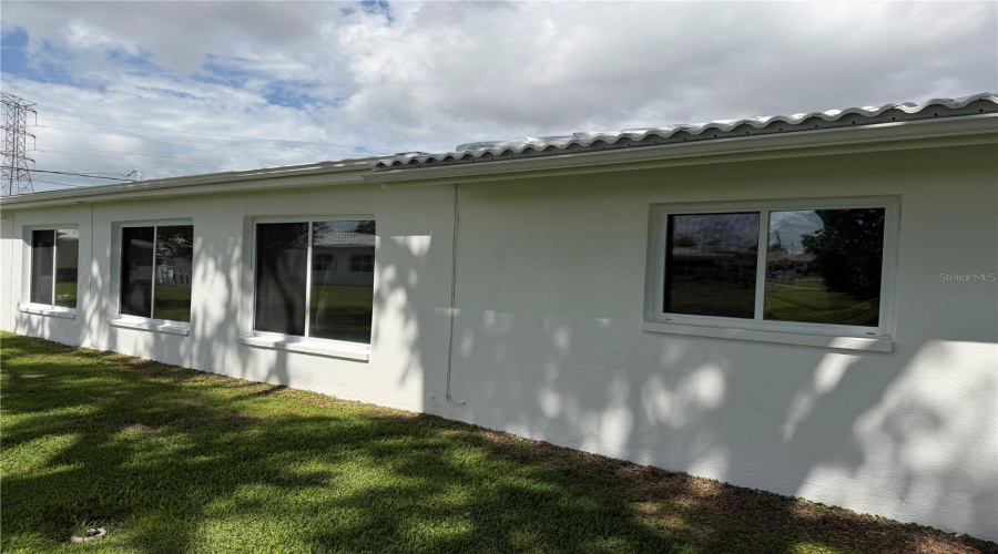 Pinellas Park, Florida 33782, 2 Bedroom Bedrooms, ,2 Bathroombathrooms,Residential,For Sale,41St,0,Mfrtb8515578