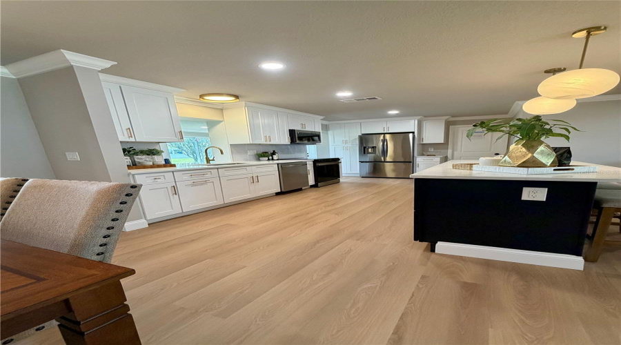 Pinellas Park, Florida 33782, 2 Bedroom Bedrooms, ,2 Bathroombathrooms,Residential,For Sale,41St,0,Mfrtb8515578