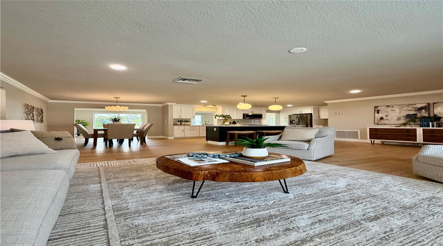 Pinellas Park, Florida 33782, 2 Bedroom Bedrooms, ,2 Bathroombathrooms,Residential,For Sale,41St,0,Mfrtb8515578