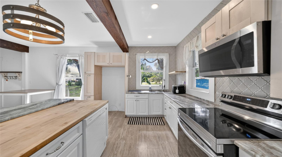 Ocala, Florida 34471, 3 Bedroom Bedrooms, ,2 Bathroombathrooms,Residential,For Sale,29Th,0,Mfrom727030
