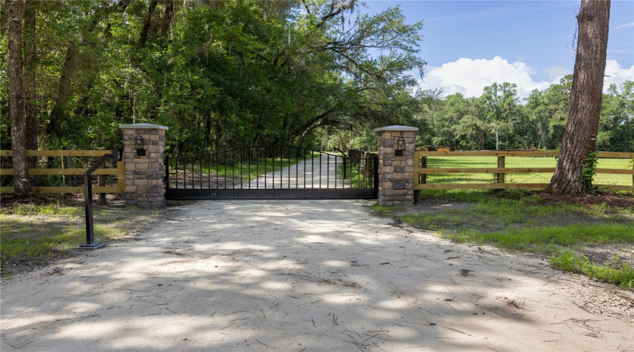 Williston, Florida 32696, 4 Bedroom Bedrooms, ,3 Bathroombathrooms,Residential,For Sale,185,0,Mfrom726746