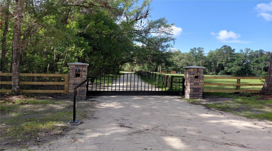 Williston, Florida 32696, 4 Bedroom Bedrooms, ,3 Bathroombathrooms,Residential,For Sale,185,0,Mfrom726746
