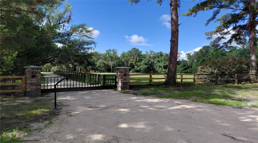 Williston, Florida 32696, 4 Bedroom Bedrooms, ,3 Bathroombathrooms,Residential,For Sale,185,0,Mfrom726746
