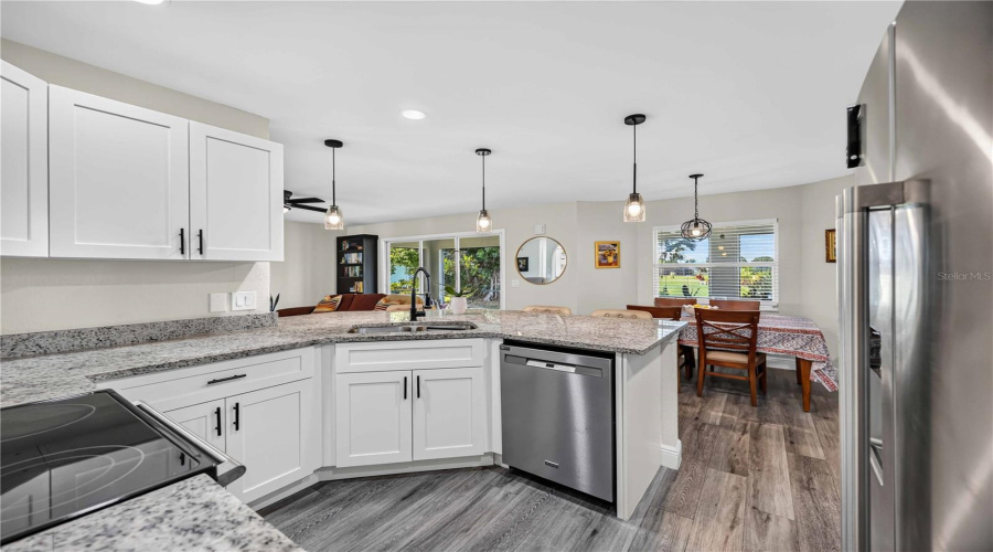 Rotonda West, Florida 33947, 3 Bedroom Bedrooms, ,2 Bathroombathrooms,Residential,For Sale,Bunker,0,Mfrn6145238