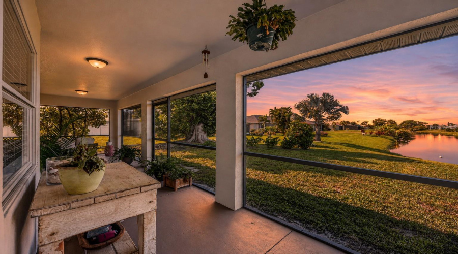 Rotonda West, Florida 33947, 3 Bedroom Bedrooms, ,2 Bathroombathrooms,Residential,For Sale,Bunker,0,Mfrn6145238