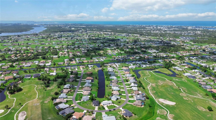 Rotonda West, Florida 33947, 3 Bedroom Bedrooms, ,2 Bathroombathrooms,Residential,For Sale,Bunker,0,Mfrn6145238
