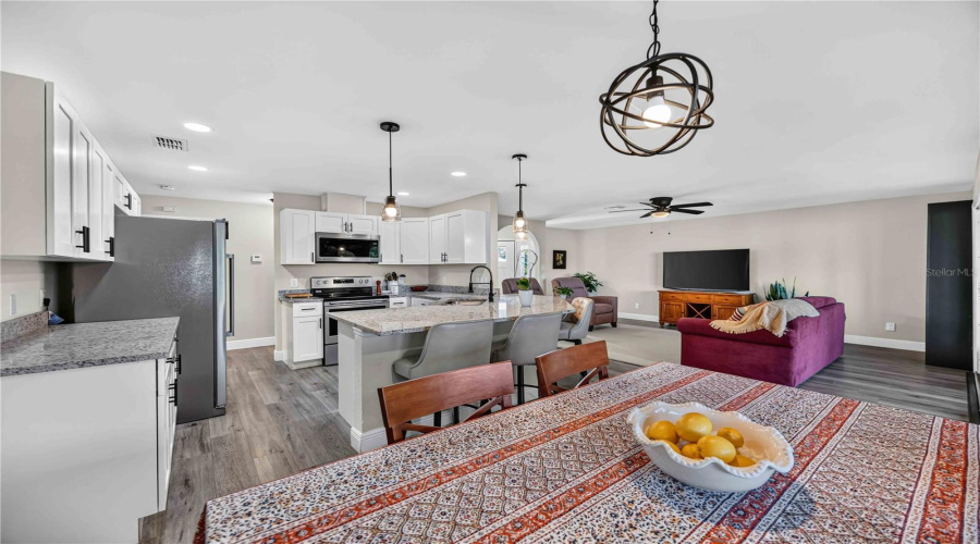Rotonda West, Florida 33947, 3 Bedroom Bedrooms, ,2 Bathroombathrooms,Residential,For Sale,Bunker,0,Mfrn6145238