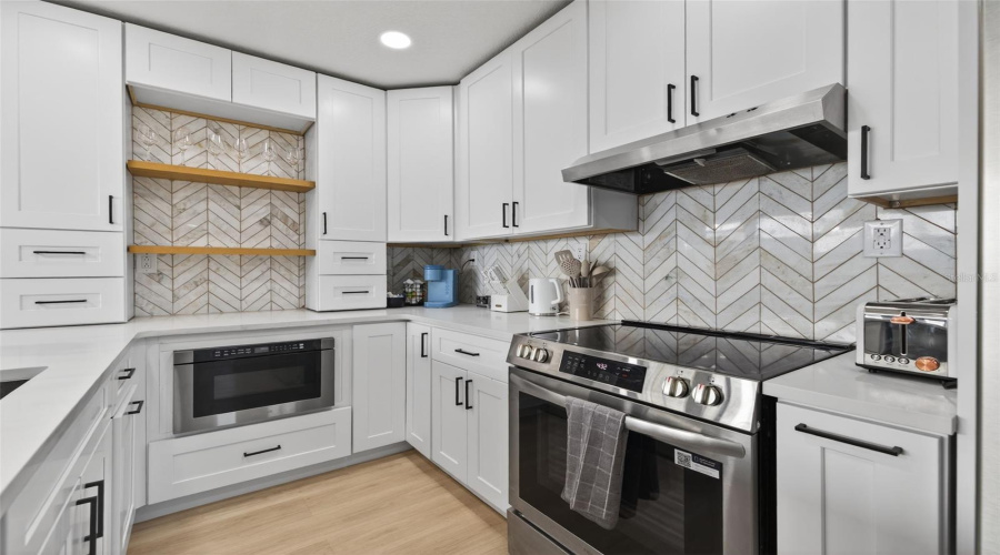 St Pete Beach, Florida 33706, 3 Bedroom Bedrooms, ,2 Bathroombathrooms,Residential,For Sale,79Th,0,Mfrtb8478040