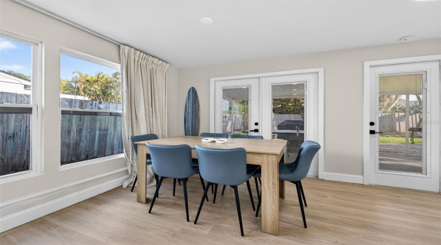 St Pete Beach, Florida 33706, 3 Bedroom Bedrooms, ,2 Bathroombathrooms,Residential,For Sale,79Th,0,Mfrtb8478040