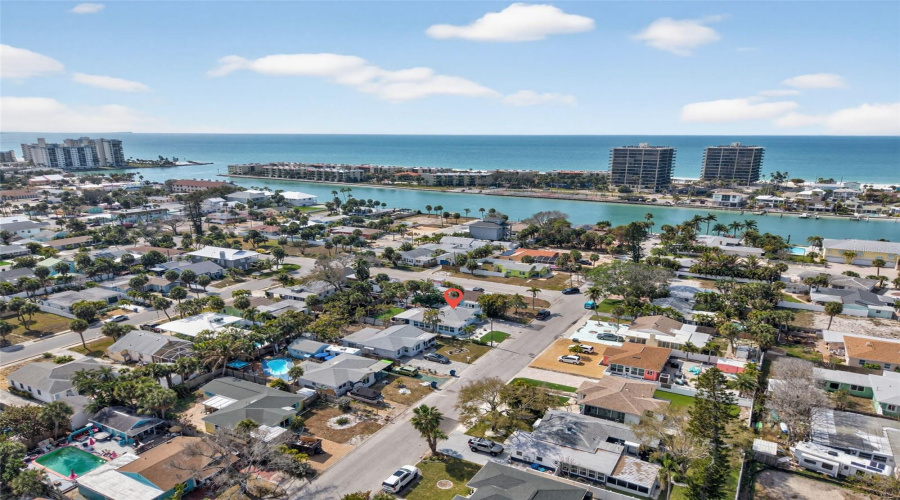 St Pete Beach, Florida 33706, 3 Bedroom Bedrooms, ,2 Bathroombathrooms,Residential,For Sale,79Th,0,Mfrtb8478040
