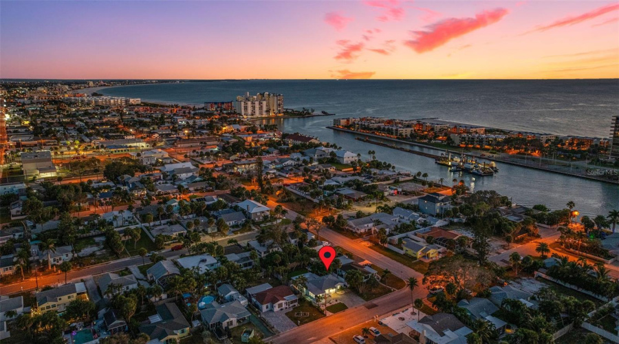 St Pete Beach, Florida 33706, 3 Bedroom Bedrooms, ,2 Bathroombathrooms,Residential,For Sale,79Th,0,Mfrtb8478040