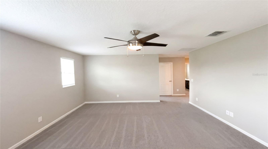 Apopka, Florida 32703, 3 Bedroom Bedrooms, ,2 Bathroombathrooms,Residential,For Sale,Ficus,0,Mfro6423700