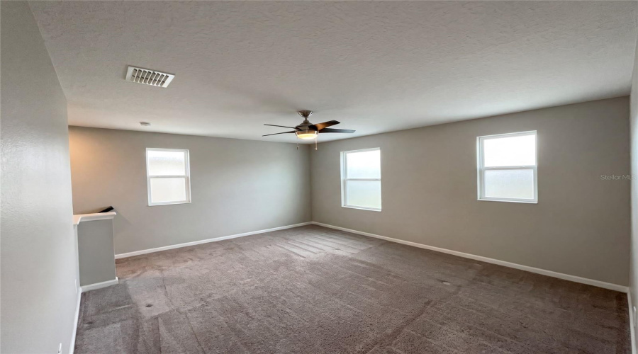 Apopka, Florida 32703, 3 Bedroom Bedrooms, ,2 Bathroombathrooms,Residential,For Sale,Ficus,0,Mfro6423700