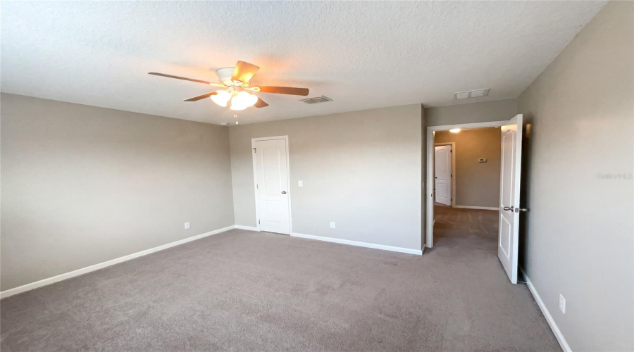 Apopka, Florida 32703, 3 Bedroom Bedrooms, ,2 Bathroombathrooms,Residential,For Sale,Ficus,0,Mfro6423700