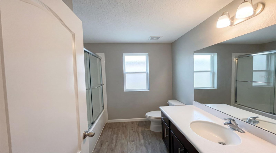 Apopka, Florida 32703, 3 Bedroom Bedrooms, ,2 Bathroombathrooms,Residential,For Sale,Ficus,0,Mfro6423700